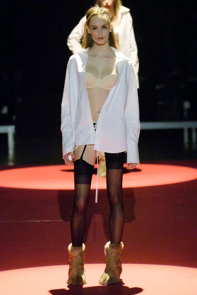 Look 19